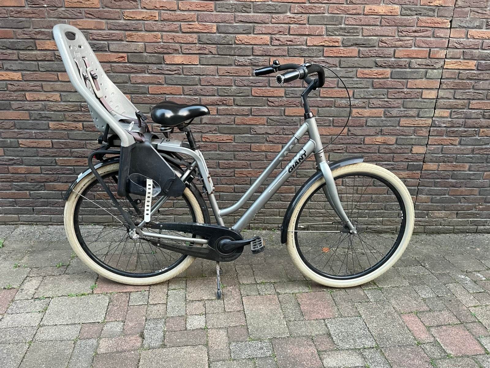 Giant City/Trekking fiets met Yepp kinderzitje, Gebruikt, Velgrem, Versnellingen, 56 cm of meer