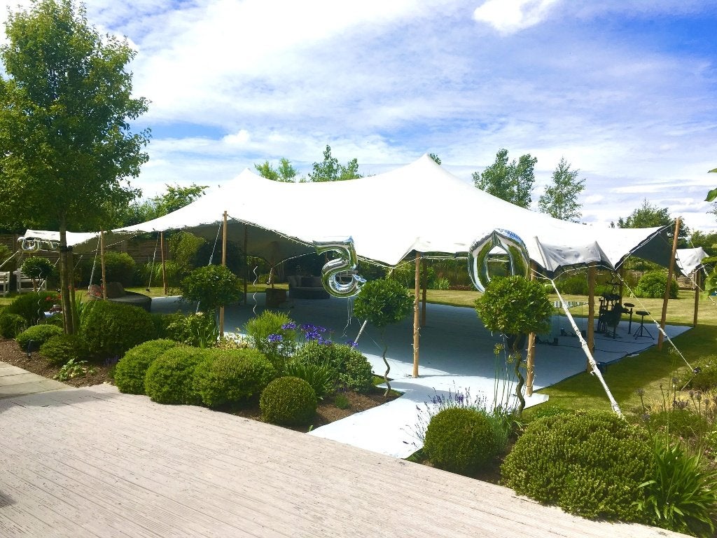 TE HUUR: Stretchtent 10X15m €980,-, Ophalen, Gebruikt, Partytent, 6 meter of meer