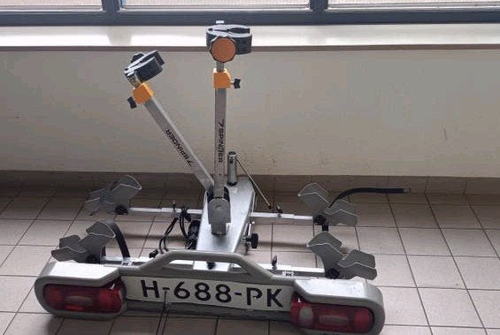 Spinder Hawk Trekhaak Fietsendrager voor 2 fietsen, Ophalen