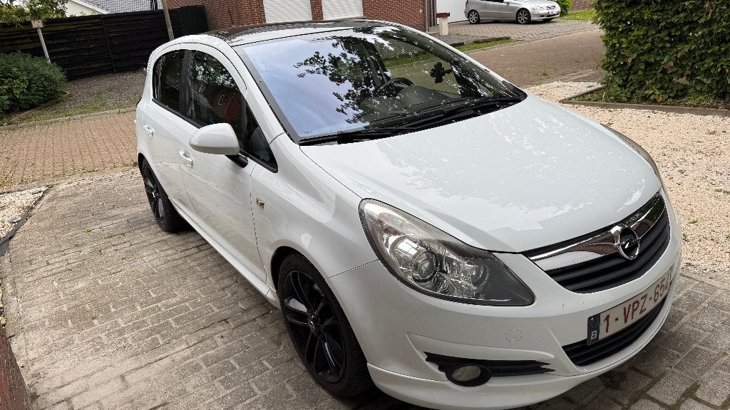 opel corsa gsi  benzine  2010 full option  150pk, Voorwielaandrijving, Euro 5, Stof, 4 cilinders