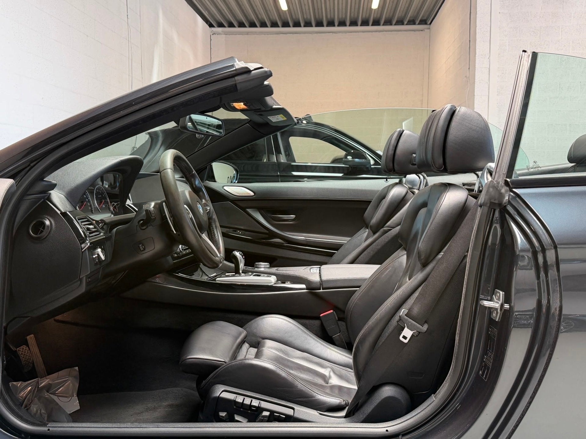 BMW 6-serie Cabrio M6 - SOFTCLOSE - BANG & OLUFSEN - CAMERA, Automaat, Achterwielaandrijving, Gebruikt, Cabriolet