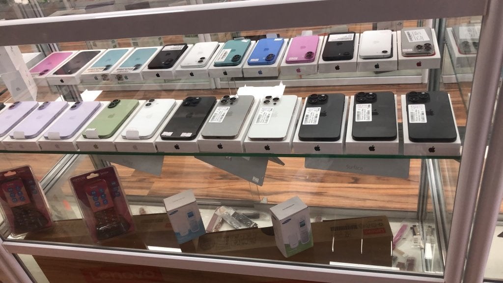 37  stuks  Apple iphone 15 pro max 256gb diverse kleuren, Ophalen of Verzenden, Zo goed als nieuw, Overige typen