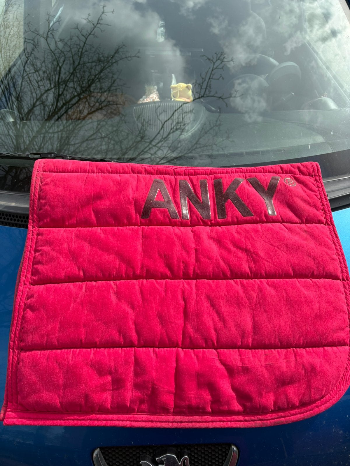 2 anky dekjes, Ophalen of Verzenden, Zo goed als nieuw