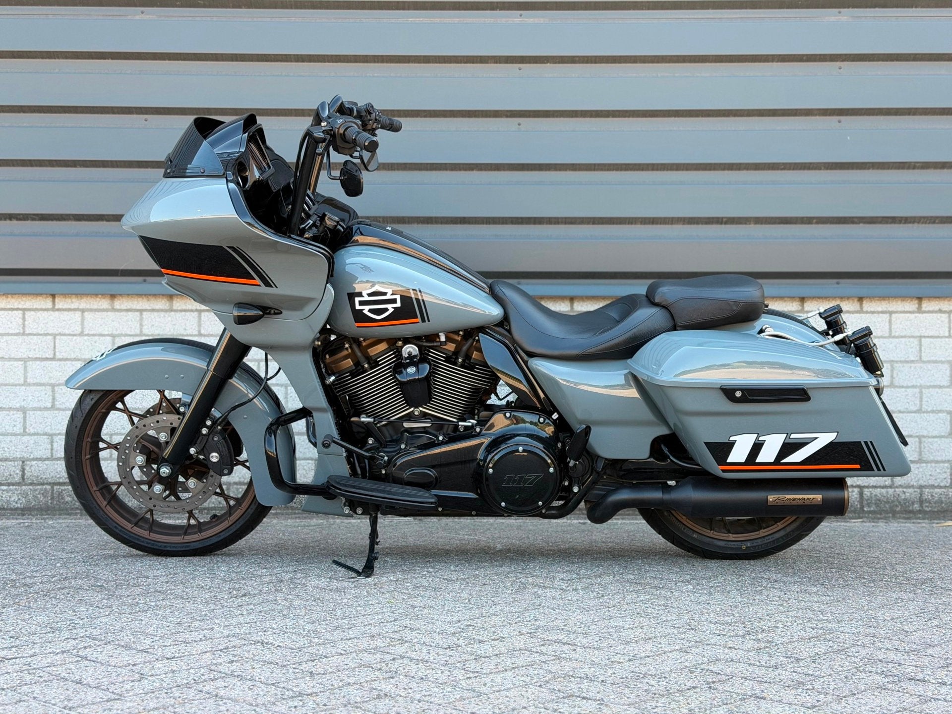 Harley Davidson FLTRXST Road Glide ST 117 M8 Custom (BJ 2023, Bedrijf, Meer dan 35 kW, Toermotor, 1923 cc