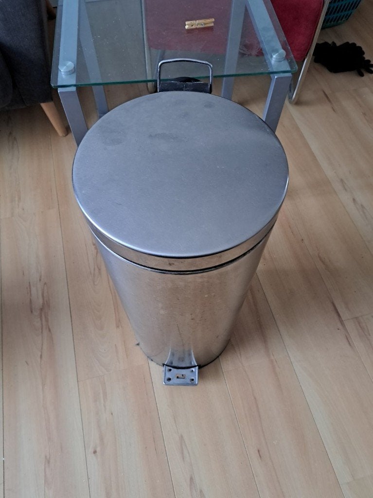 Pedaalemmer(s), 40 liter of meer, Ophalen, Gebruikt, Metaal
