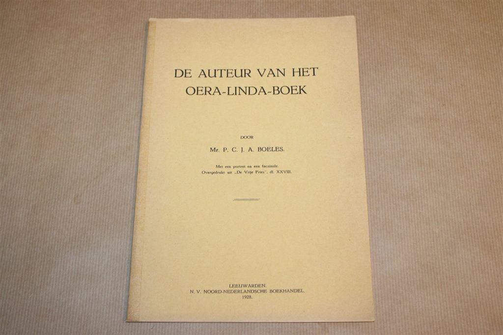 De Auteur van het Oera-Linda-Boek — Boeles 1928, Boeken, Ophalen of Verzenden, Gelezen