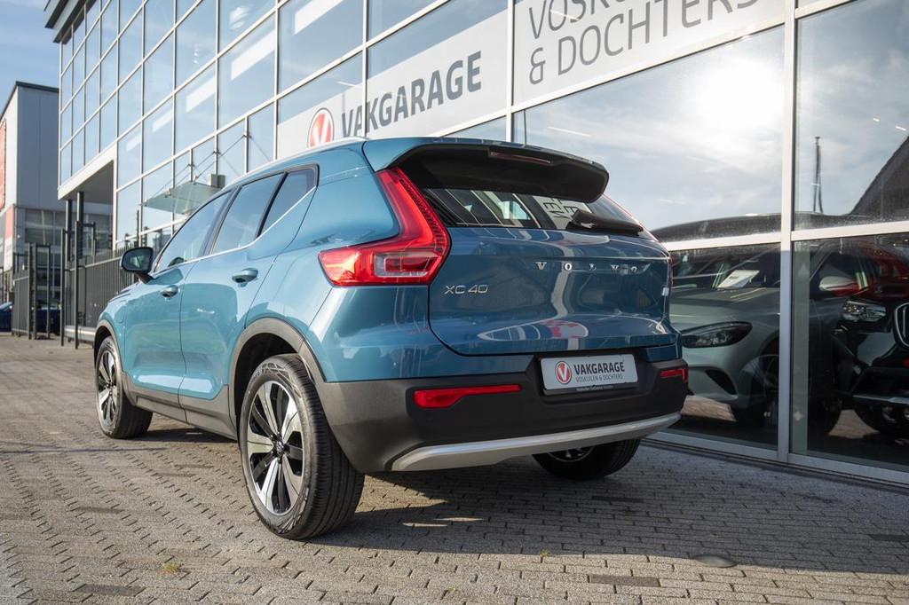 Volvo XC40 1.5 T5 Plug-in hybrid Plus Bright |Stuur en Stoel, 12 maanden, Blauw, Bedrijf, Hybride Elektrisch/Benzine