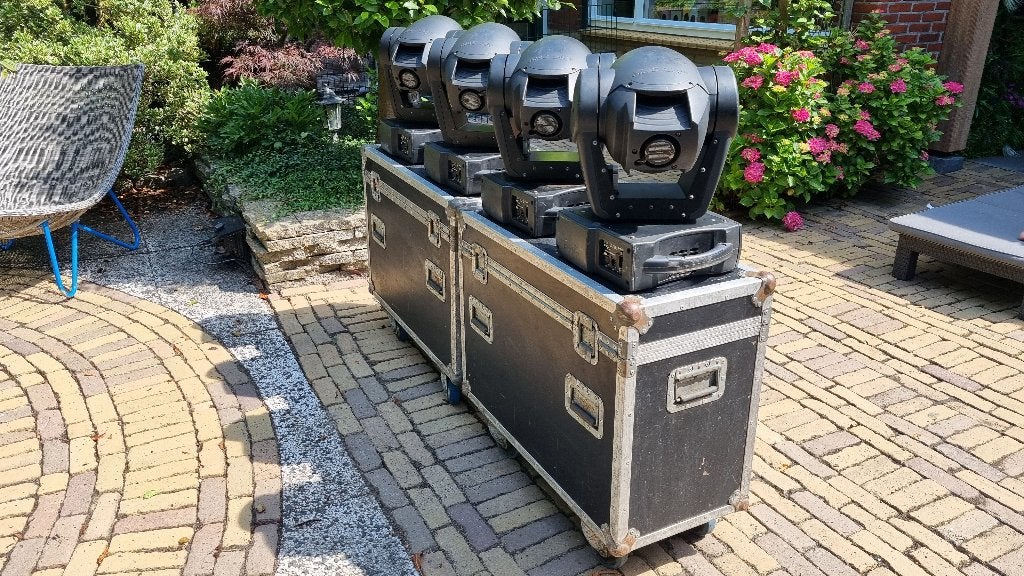 Flightcase kabels speakers moving head met inlay lampen, Muziek en Instrumenten, Ophalen, Gebruikt, Overige instrumenten, Flightcase