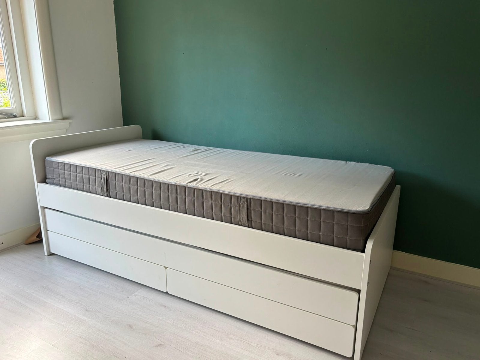 IKEA Släkt bed 90x200 cm met logeerbed en lades, Huis en Inrichting, Ophalen, 90 cm, Eenpersoons, Wit