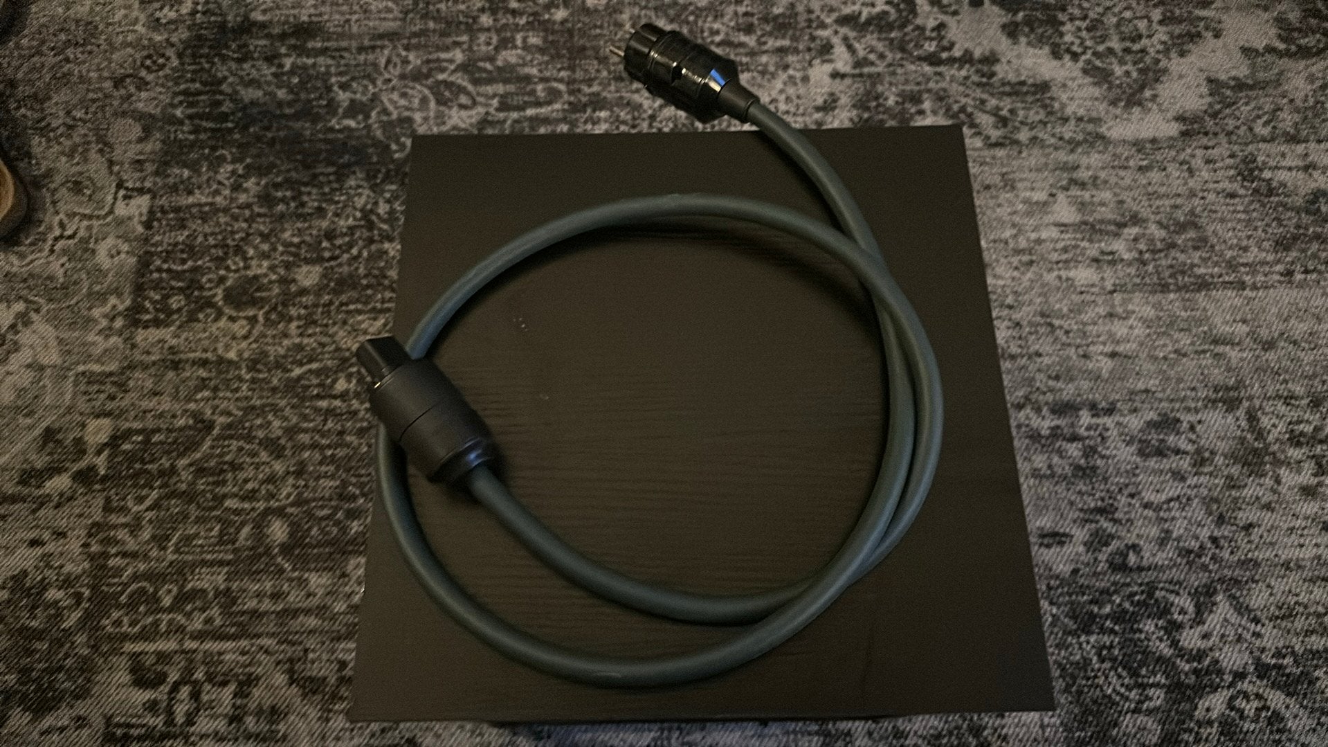 Furutech FP-TCS21 netsnoer van 150 cm, Audio, Tv en Foto, Audiokabels en Televisiekabels, Ophalen of Verzenden, Zo goed als nieuw
