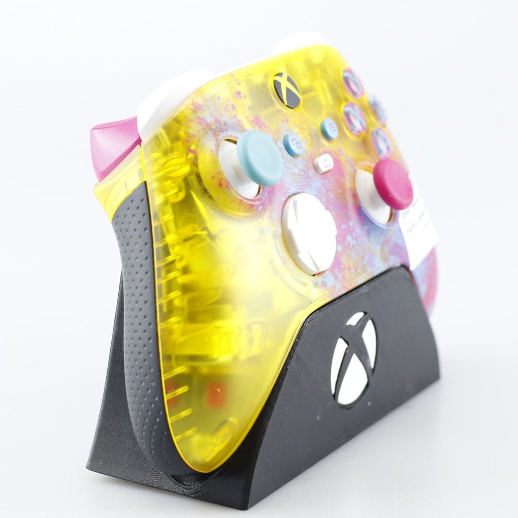Xbox Series S/X Controller Forza Limited Edition, Microsoft, Gebruikt, Support@microsoft.com, Microsoft Corporation
One Microsoft Way
Redmond, WA 98052-6399
USA
