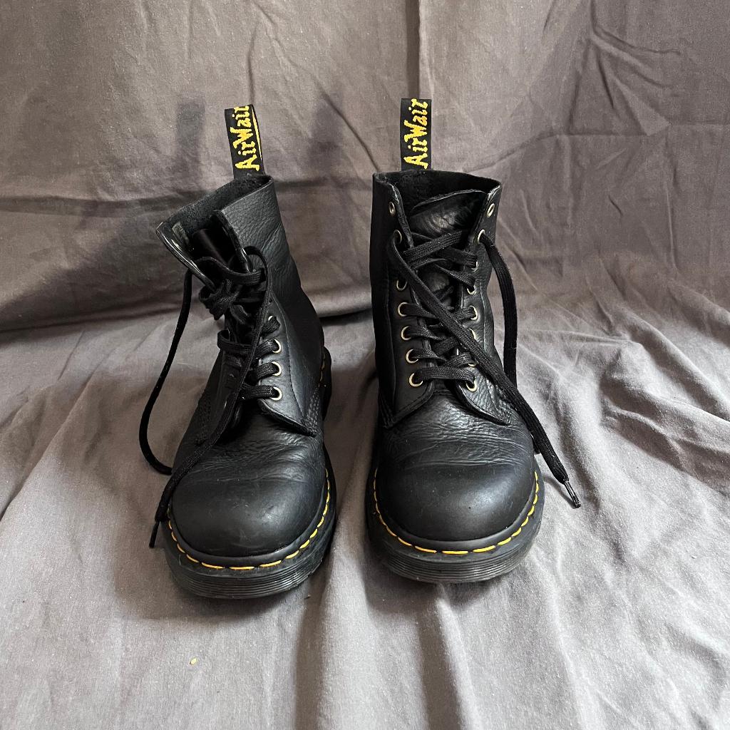 Nieuw Dr. Martens schoenen, Kleding | Dames, Schoenen, Zwart, Lage of Enkellaarzen, Nieuw, Ophalen of Verzenden