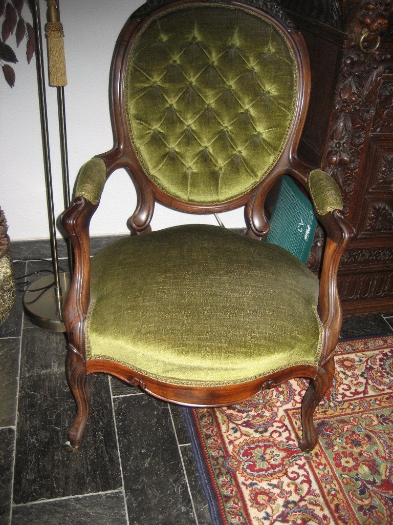 groene antieke stoel voltaire, Ophalen