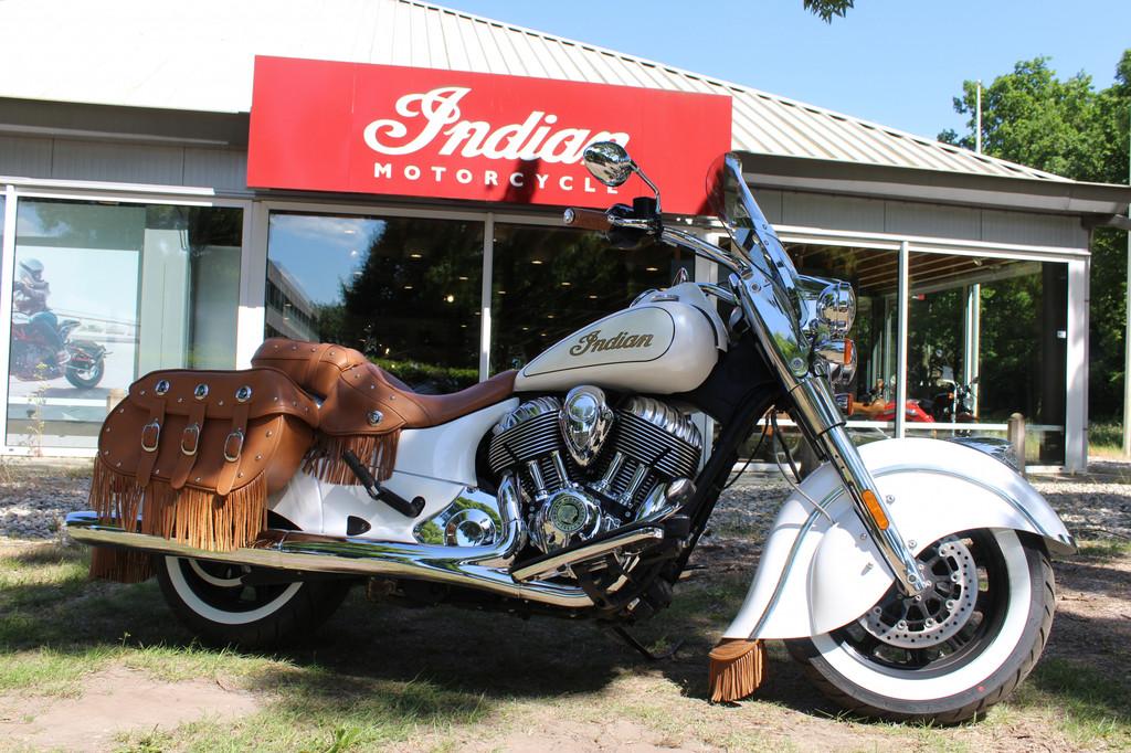 Indian Chief Classic, Motoren, Motoren | Overige merken, Chopper, Bedrijf, Meer dan 35 kW, 1811 cc