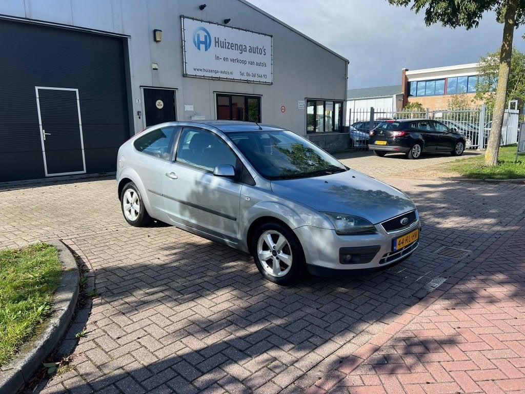 Ford Focus 1.6-16V First Ed., Auto's, Focus, 1596 cc, Gebruikt, Zwart