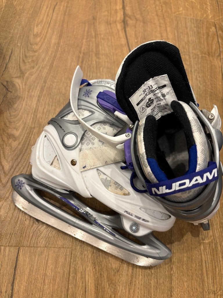 Nijdam Kunstschaats Verstelbaar - Maat 30-33, Sport en Fitness, Schaatsen, Ophalen, Zo goed als nieuw, IJshockeyschaatsen, Nijdam