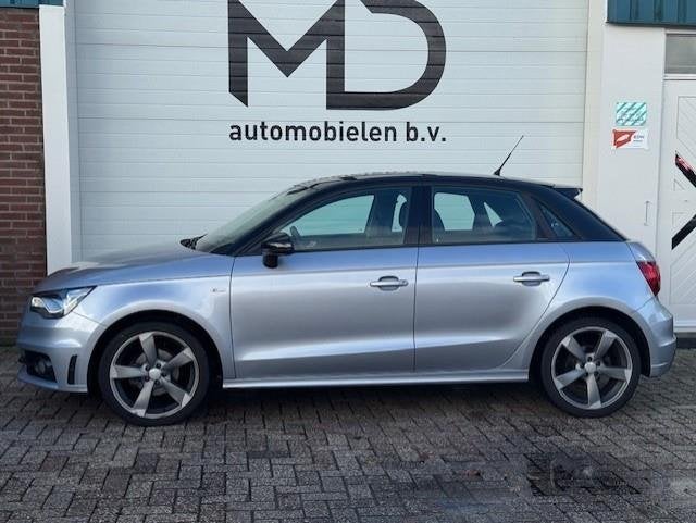 Audi A1 Sportback 1.2 TFSI S-Line - LED - Navi - Cruise -NAP, Auto's, Audi, Voorwielaandrijving, Euro 5, Zwart, 4 cilinders