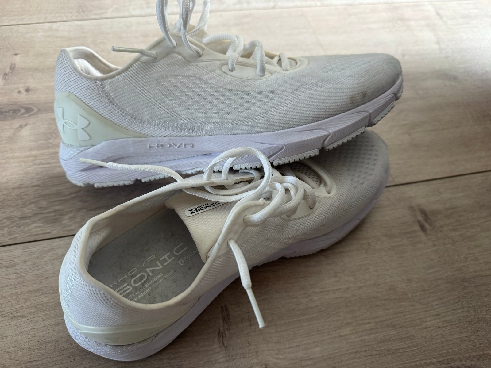 Under Armour HOVR Sonic 43 Witte Sportschoenen, Wit, Ophalen of Verzenden, Sneakers of Gympen, Gedragen