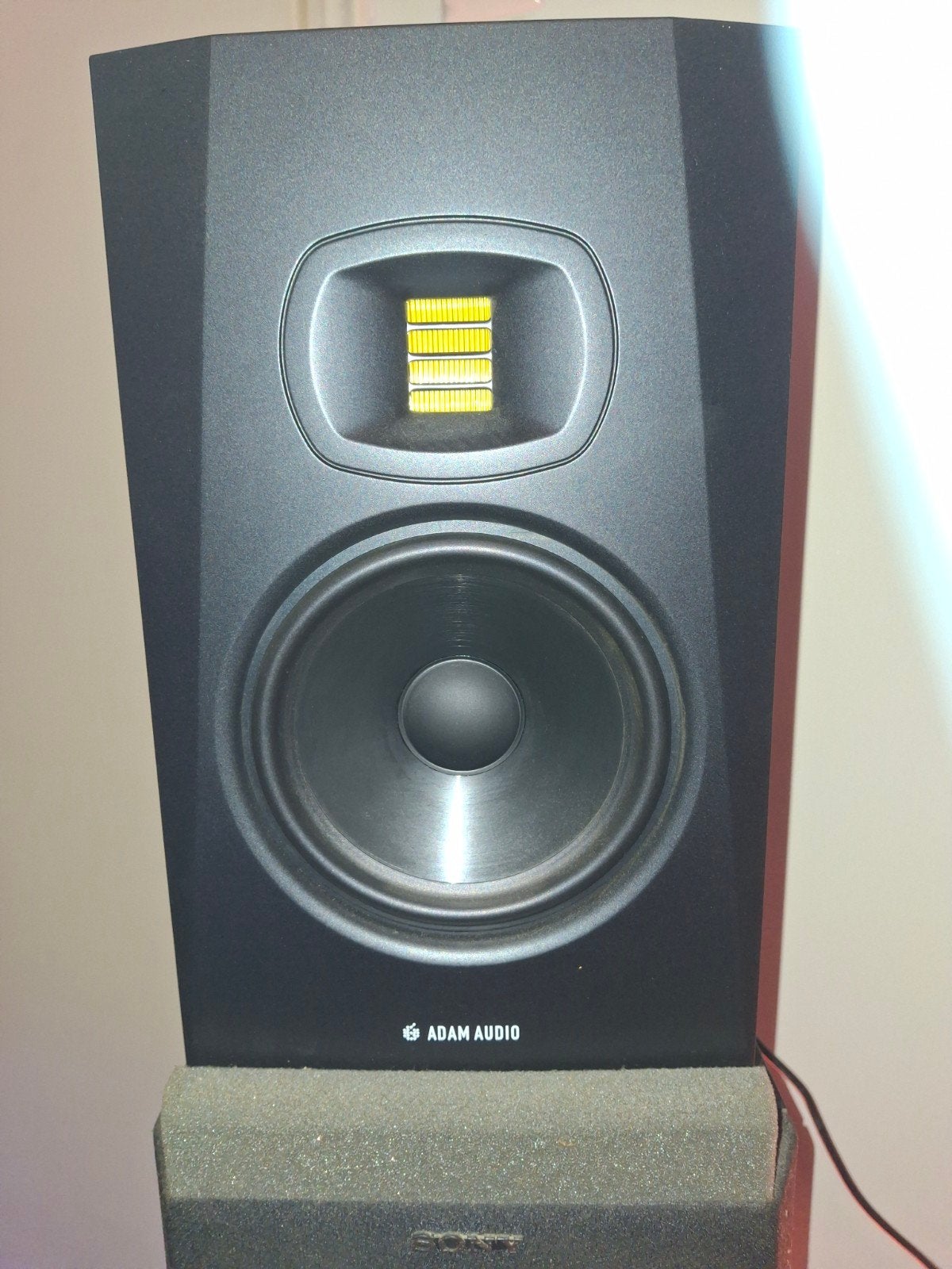 Adam Audio T7V Studiomonitor - Zo goed als nieuw