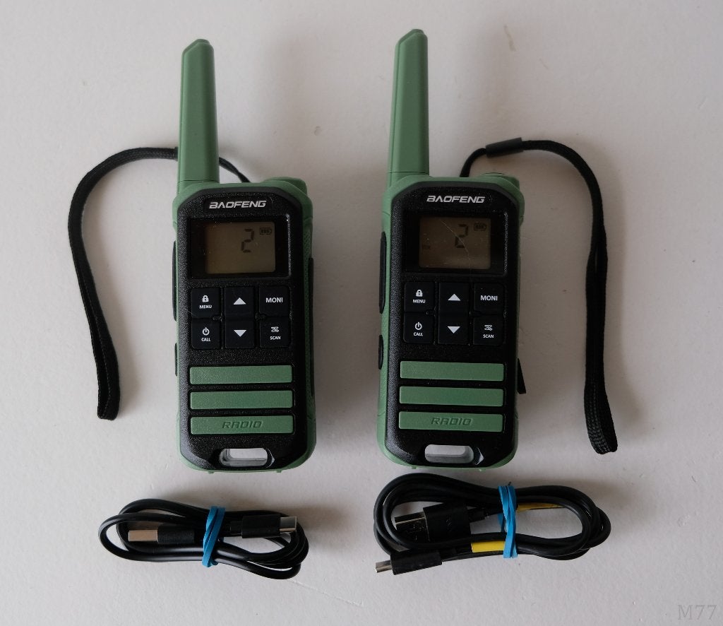 2x Boafeng FR-22A Portofoon, Ophalen of Verzenden, Zo goed als nieuw, Portofoon of Walkie-talkie, Handsfree-functie