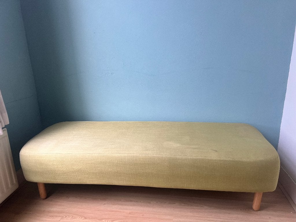 Gratis hocker, Huis en Inrichting, Ophalen, Gebruikt, Vierkant, Stof