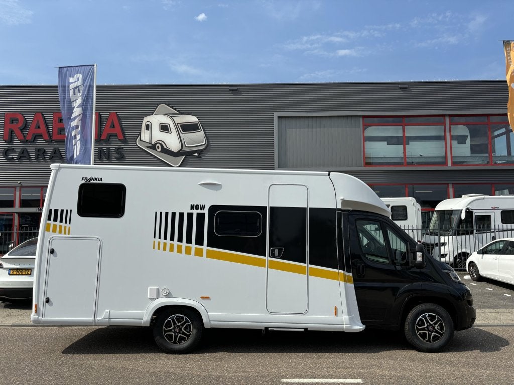 Frankia Now 7.0L Enkele bedden, garage, automaat, Ringverwarming, Fiat, Koelkast, Bedrijf