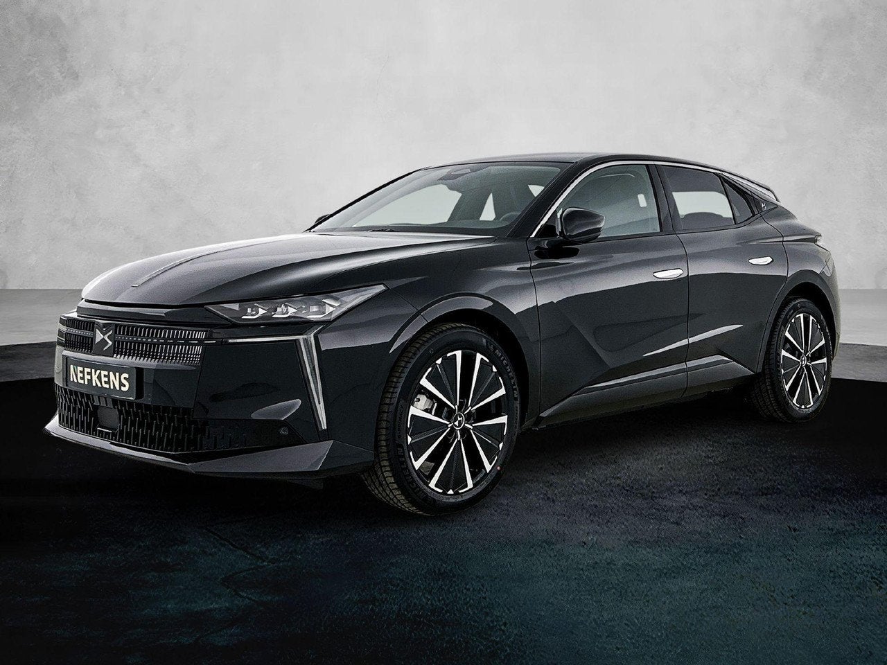 DS N4 E-Tense Etoile Absolute Comfort Tech Pack 58.3 kWh |, Auto's, DS, Automaat, Gebruikt, 213 pk, Parkeersensor