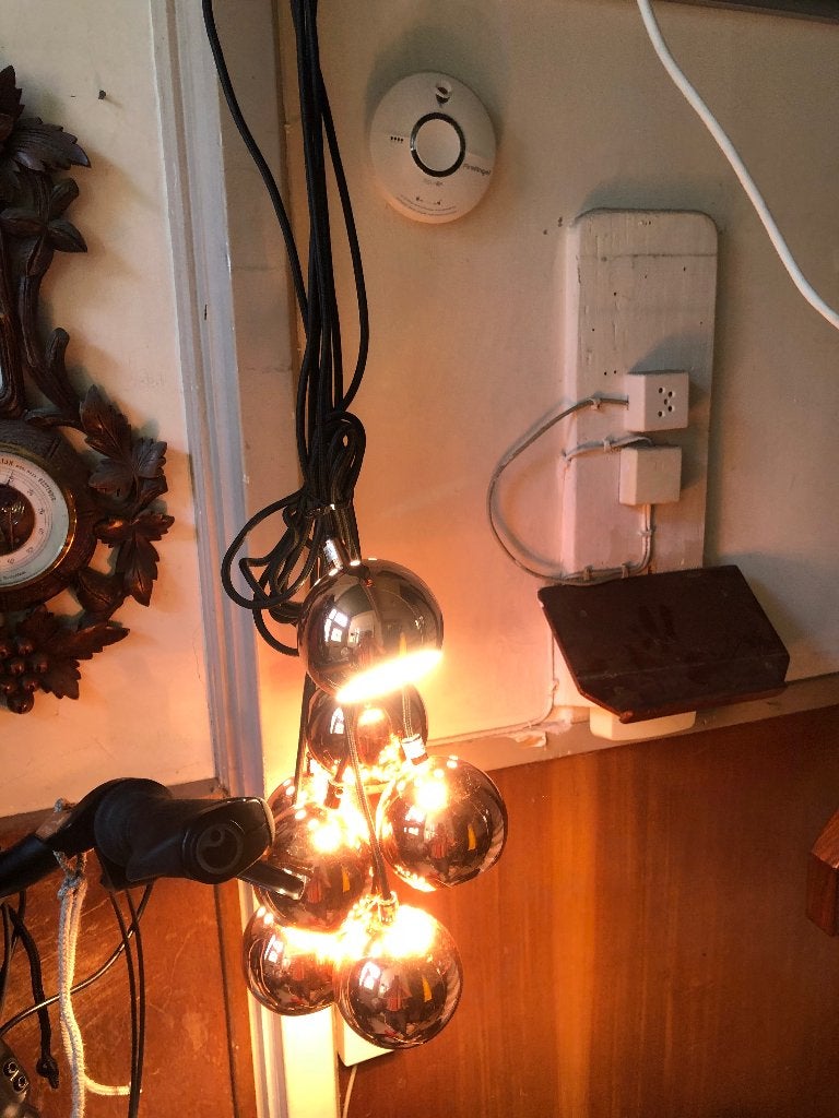 Hanglamp met 6 kleine bollen, Huis en Inrichting, Lampen | Hanglampen, Ophalen of Verzenden, Zo goed als nieuw, Metaal
