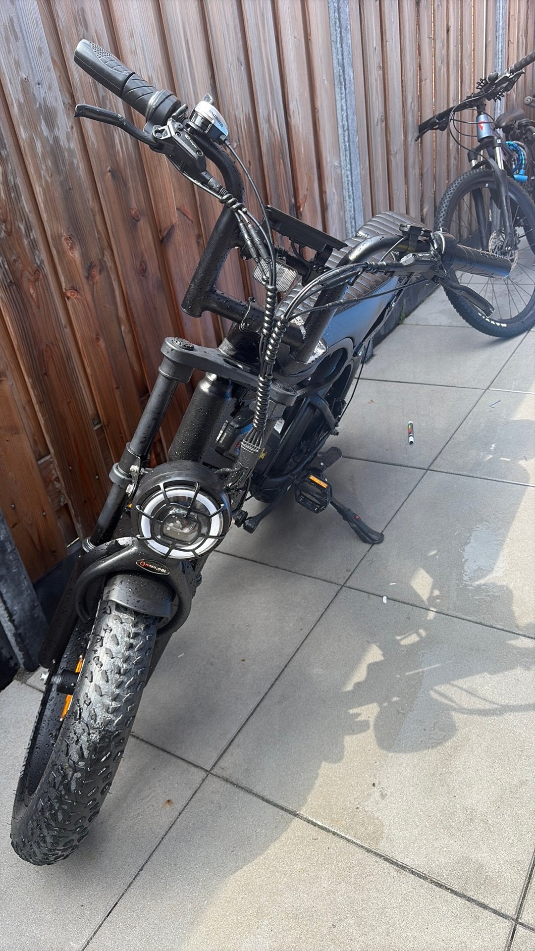 Ouxi v20 pro 2026 zwart met voorslot, Zo goed als nieuw, 59 cm of meer, 50 km per accu of meer, Ophalen