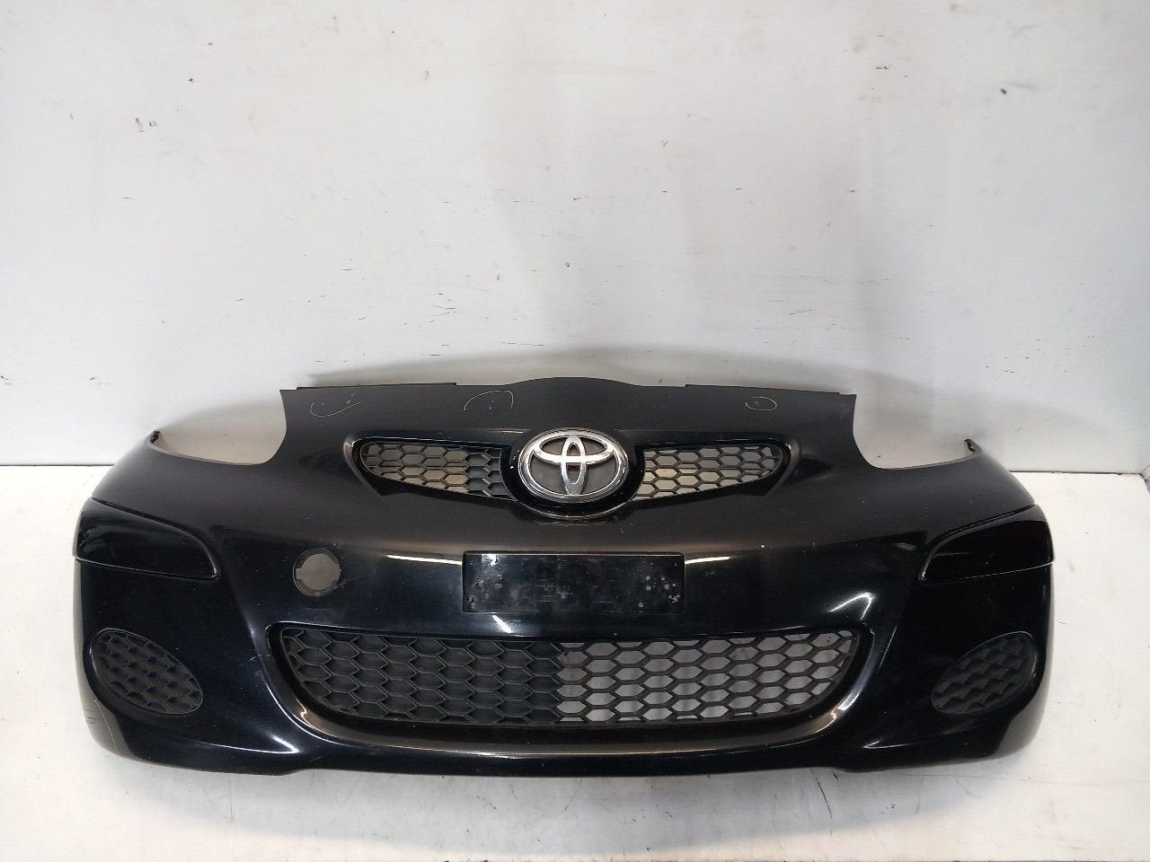 Bumper voor Toyota Aygo, Auto-onderdelen, Carrosserie en Plaatwerk, Onderdelen@venauto.nl, Van der Ven Autorecycling B.V., Gebruikt