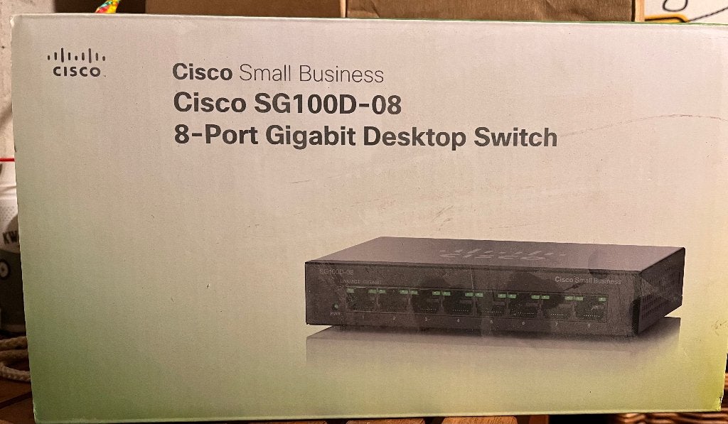 Cisco Desktop Switch SG 100D-08, Ophalen of Verzenden, Zo goed als nieuw