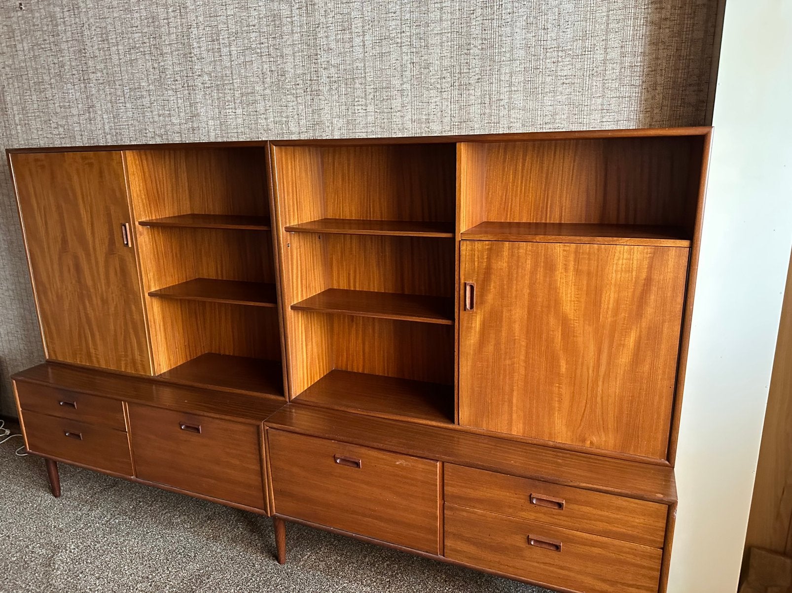 Teakhouten salon kast jaren 60/ 70 Deens design, Huis en Inrichting, Ophalen, Gebruikt, 200 cm of meer, Teakhout