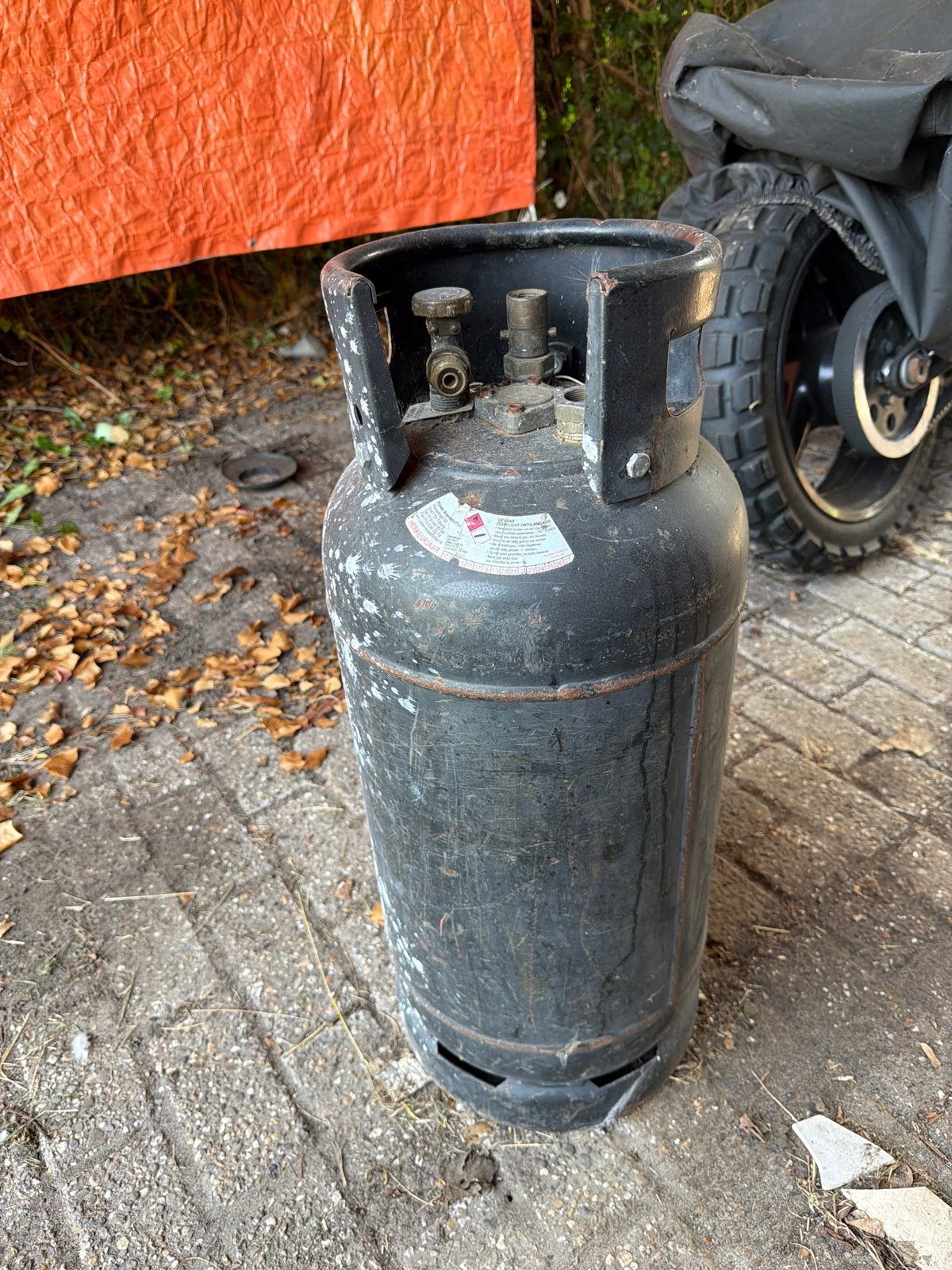 Hervulbare LPG Fles - Ideaal voor Camper of BBQ, Ophalen, Gebruikt