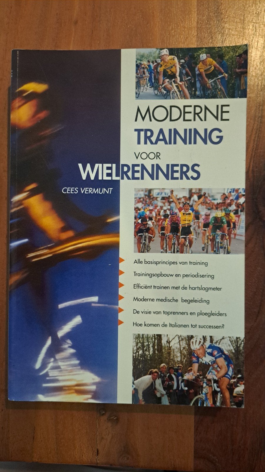 Moderne Training voor Wielrenners - Cees Vermunt, Ophalen of Verzenden, Gelezen, Cees Vermunt, Lopen en Fietsen
