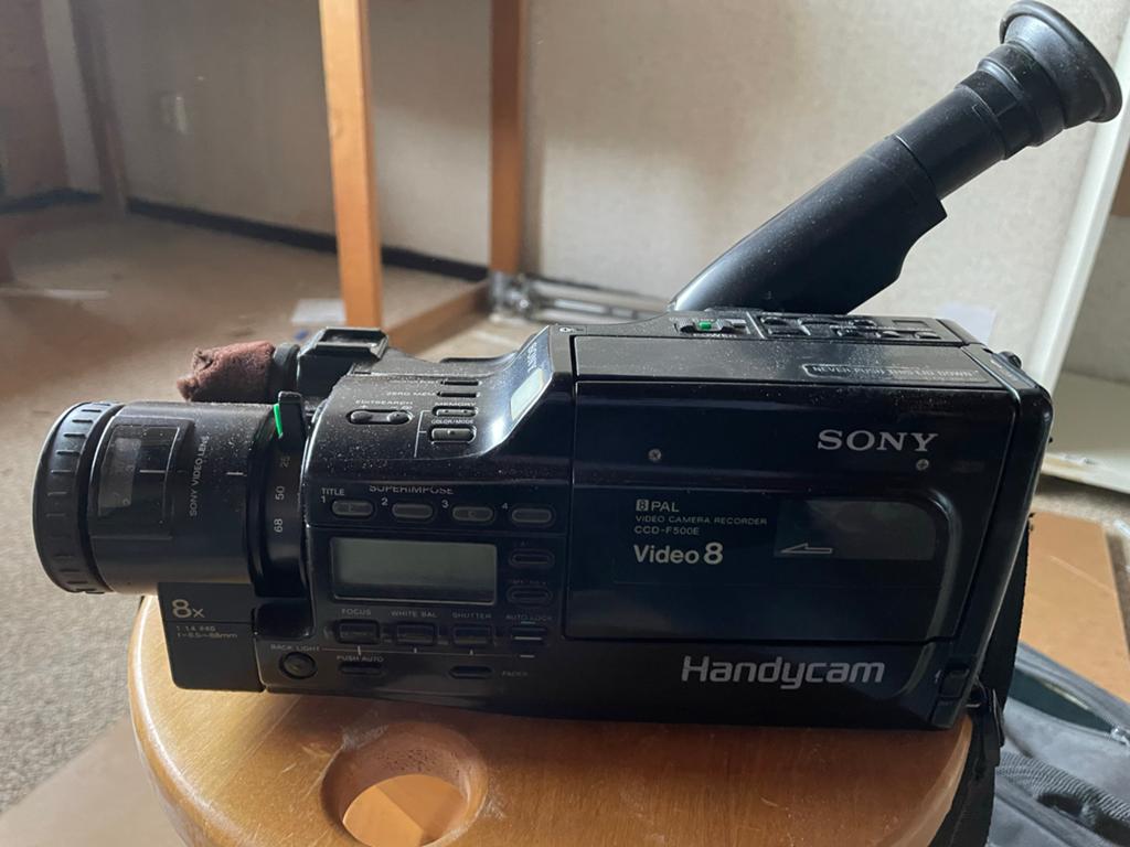 Sony Handycam Video8 CCD-F500 Vintage Camcorder, Verzamelen, Ophalen, 1980 tot heden, Filmcamera
