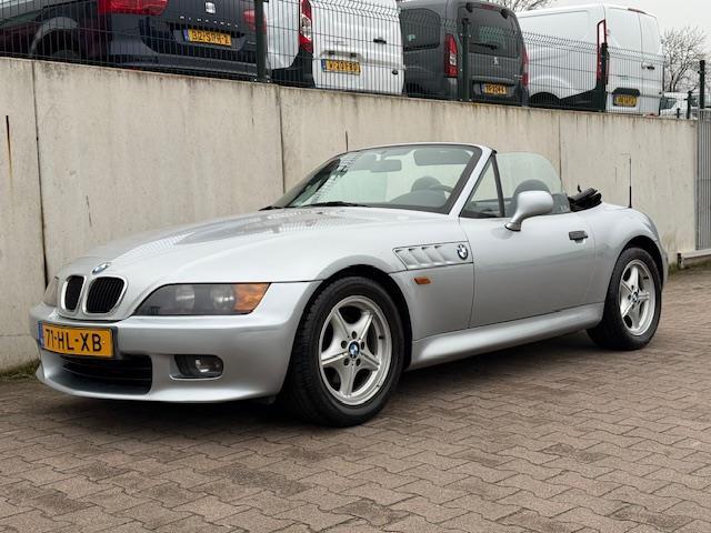 BMW Z3 Roadster 1.9/AUTOMAAT/AIRCO/LEDER/STOEL VERWARMING/MO, Auto's, BMW, Automaat, Achterwielaandrijving, Gebruikt, Zwart