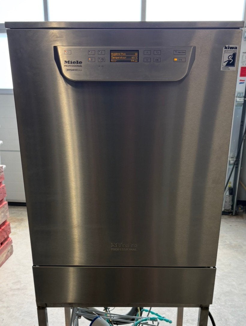 Miele Professional PG8057 TD vaatwasser (weinig draaiuren), Ophalen, Zo goed als nieuw, Minder dan 85 cm