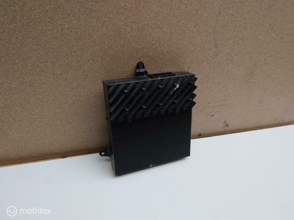Versterker Range Rover L322 Vogue XQK000020 amplifier, Land Rover, Ophalen of Verzenden, Gebruikt, Land Rover