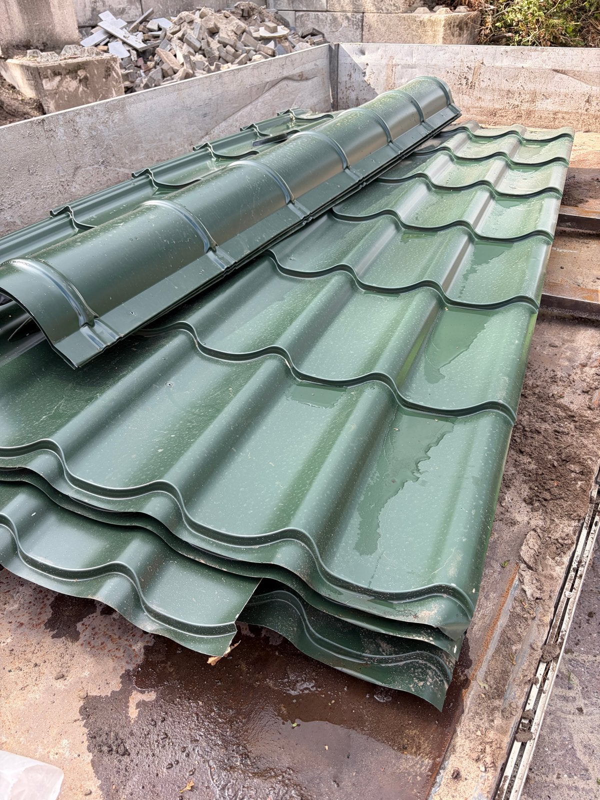 Groene dakpanplaten met schroeven - Nieuw met schroefgaten, Overige kleuren, Nieuw, 15 m² of meer, Metaal