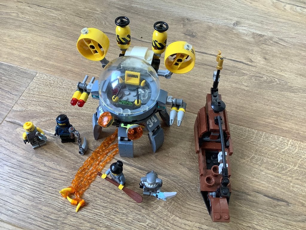 Lego Ninjago 70610 Flying Jelly Sub, Gebruikt, Lego, Ophalen of Verzenden, Inclusief instructies