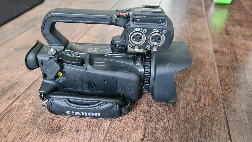 Canon XA20 Professionele Full HD Camcorder, Canon, 20x of meer, Ophalen of Verzenden, Zo goed als nieuw