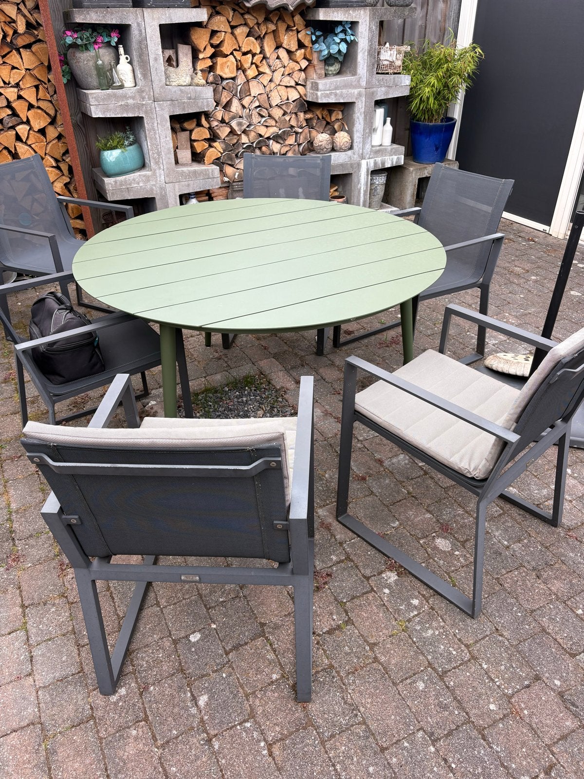 6 zwarte metalen tuinstoelen LIFE met grijze kussens, Tuin en Terras, Ophalen, Gebruikt, 6 zitplaatsen, Aluminium