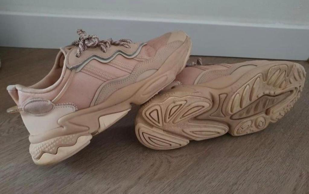 Adidas ozweego beige, Adidas, Beige, Ophalen of Verzenden, Sneakers of Gympen
