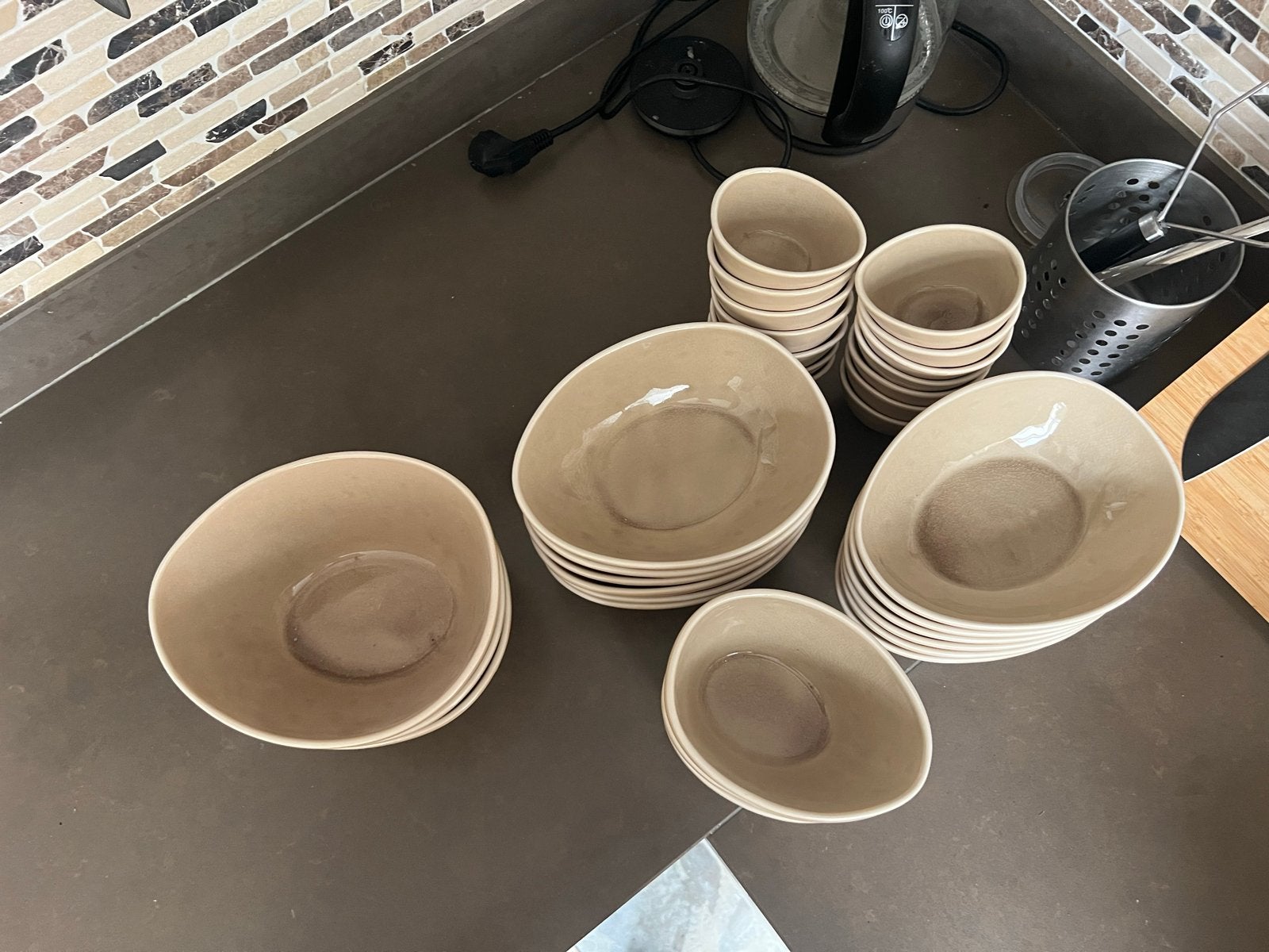 Mooie set Jewel kommen in diverse maten, Huis en Inrichting, Keuken | Servies, Gebruikt, Overige merken, Ophalen of Verzenden