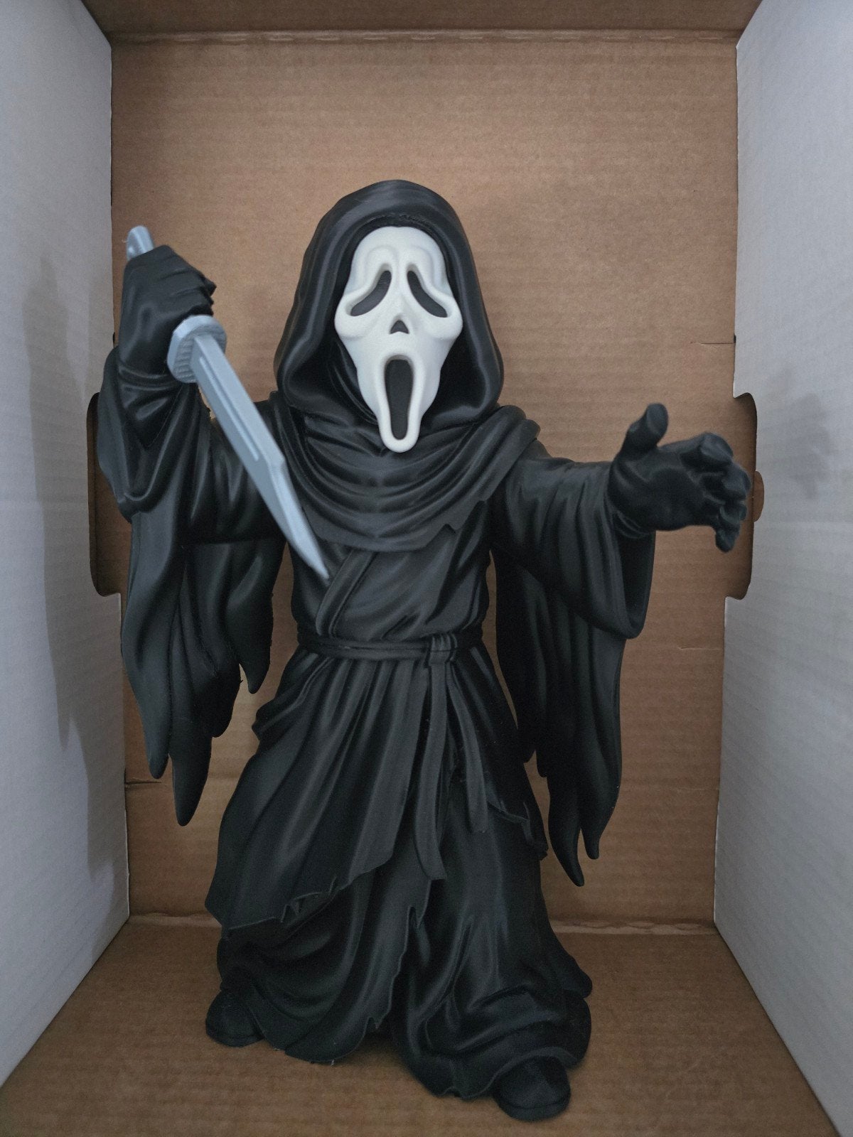 3D geprinte Ghostface figuur - Scream - 30cm hoog, Ophalen of Verzenden, Nieuw