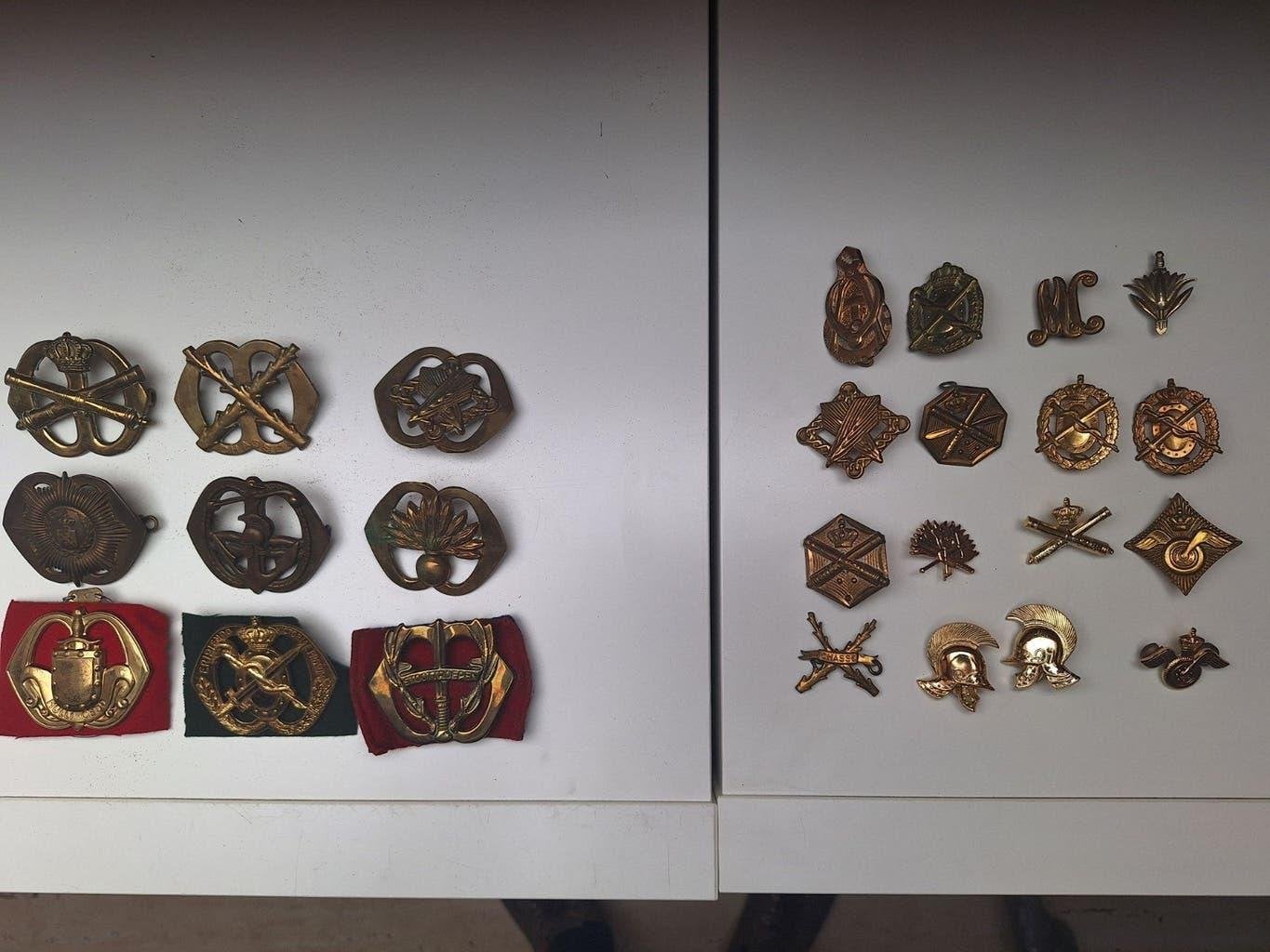 militaire (baret) emblemen (zonder die van de stoottroepen), Ophalen of Verzenden, Landmacht, Nederland, Embleem of Badge