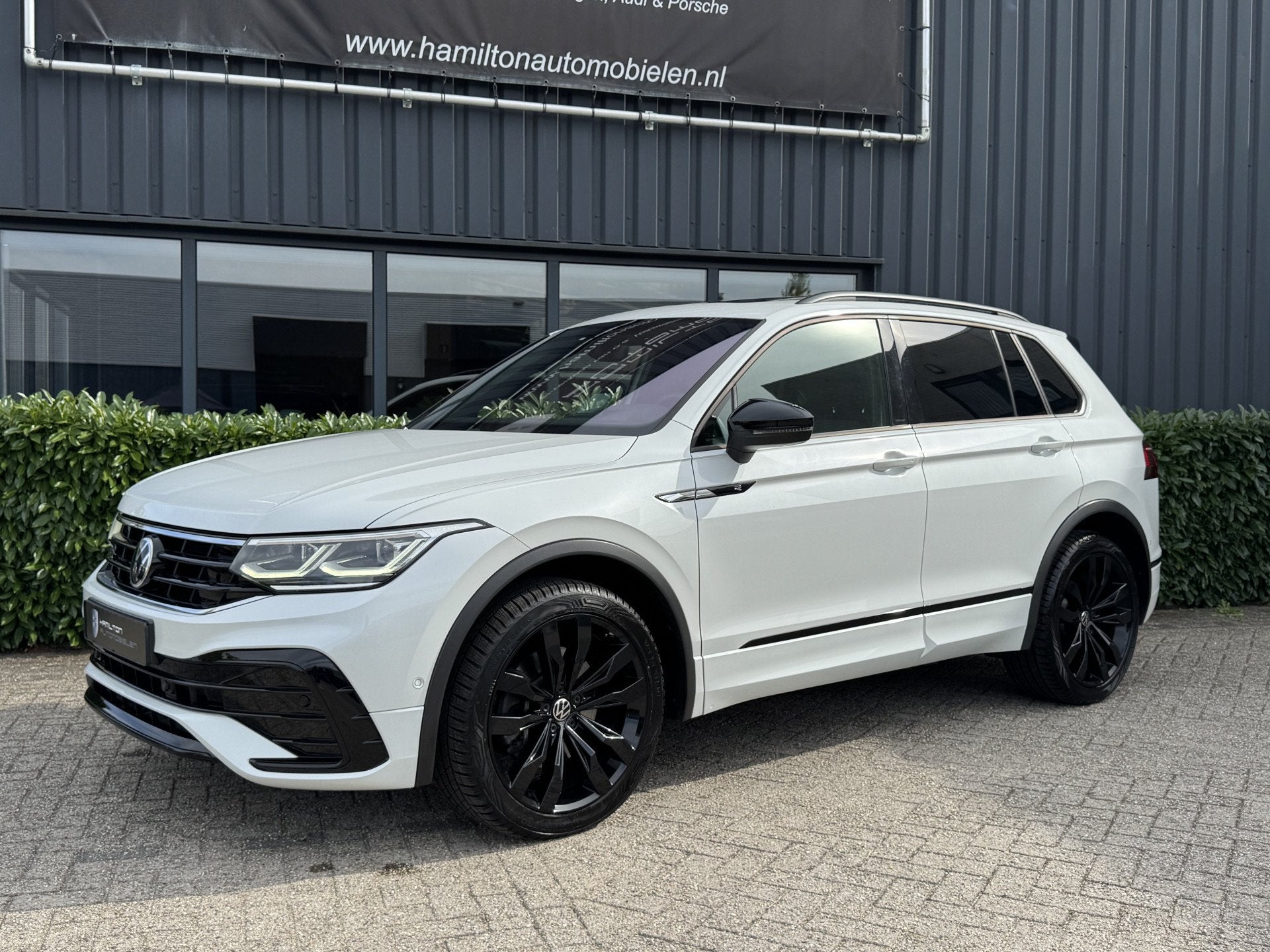 Volkswagen Tiguan 2.0 TSI 190pk 4Motion DSG / Aut. 3x R-Line, Automaat, Automatische klimaatregeling, 15 km/l, Gebruikt