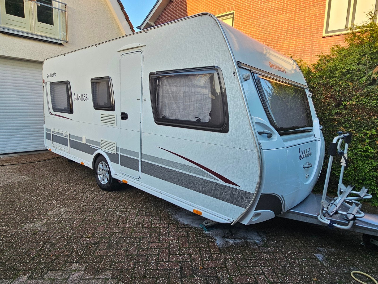 Dethleffs Summer Edition, incl. mover, airco + bovagkeuring, Caravans en Kamperen, Caravans, Particulier, tot en met 5, 1250 - 1500 kg