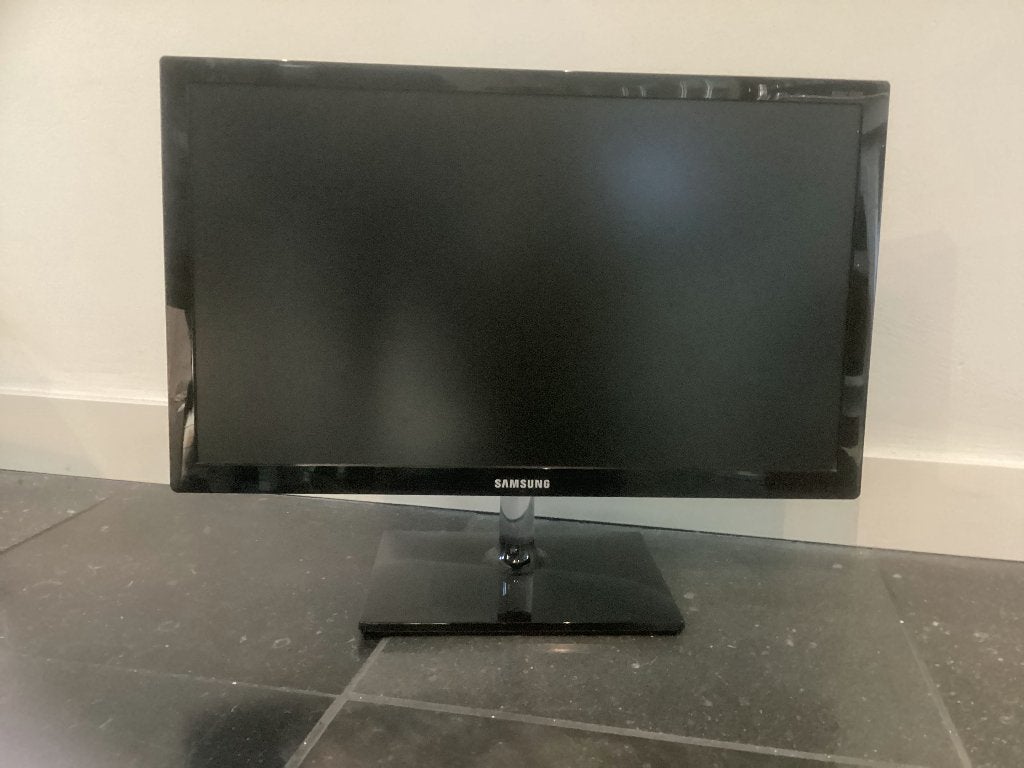 Samsung 24 inch LED monitor - Full HD, 2x HDMI, VGA, Computers en Software, Gebruikt, Hoofdtelefoonaansluiting, HDMI, Full HD