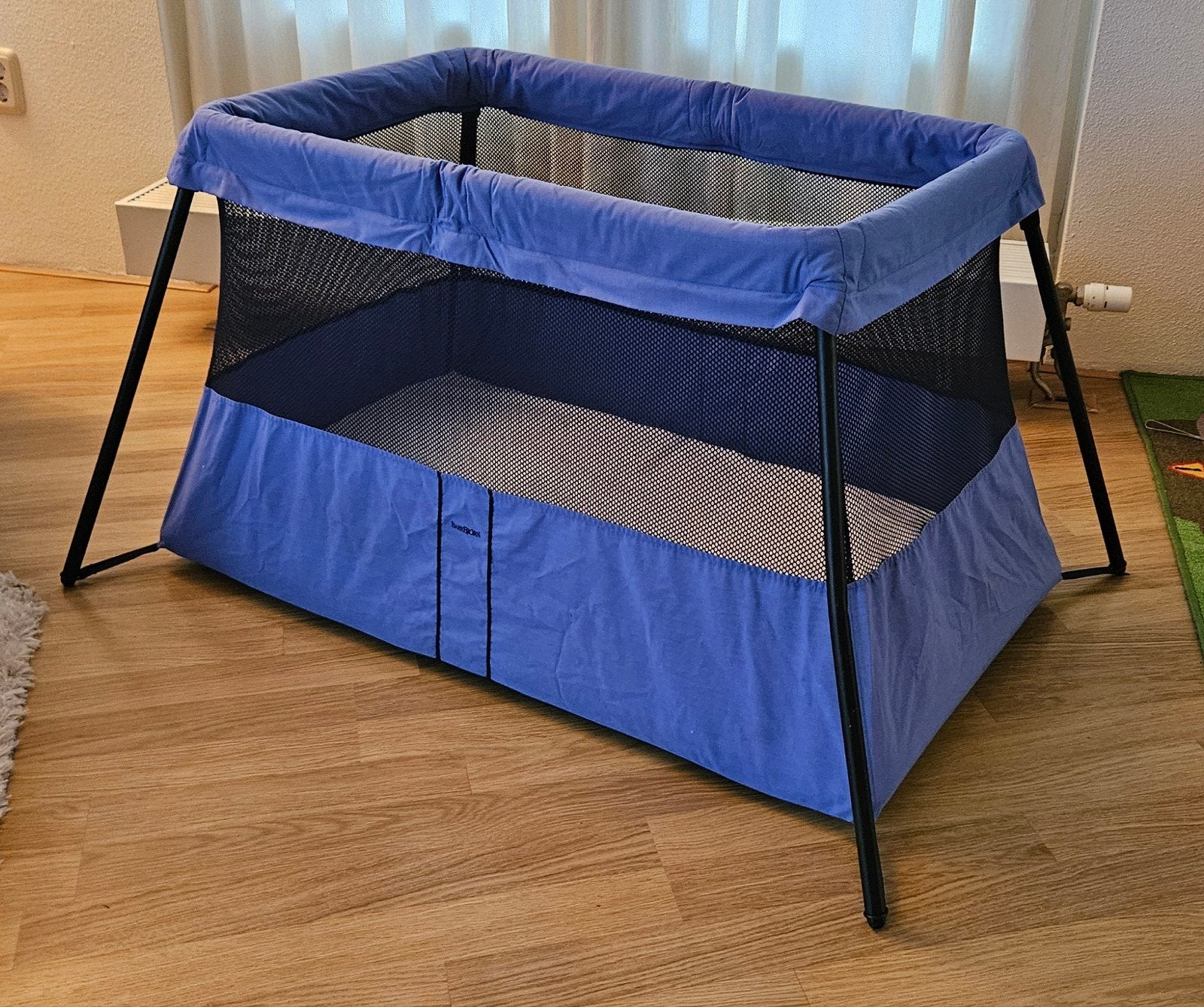 BabyBjörn Reiswieg/Campingbedje - Blauw, Ophalen, Zo goed als nieuw, Rechthoekig
